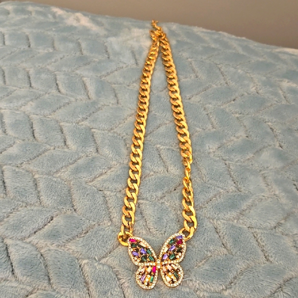 Gold Butterfly Pendant Necklace